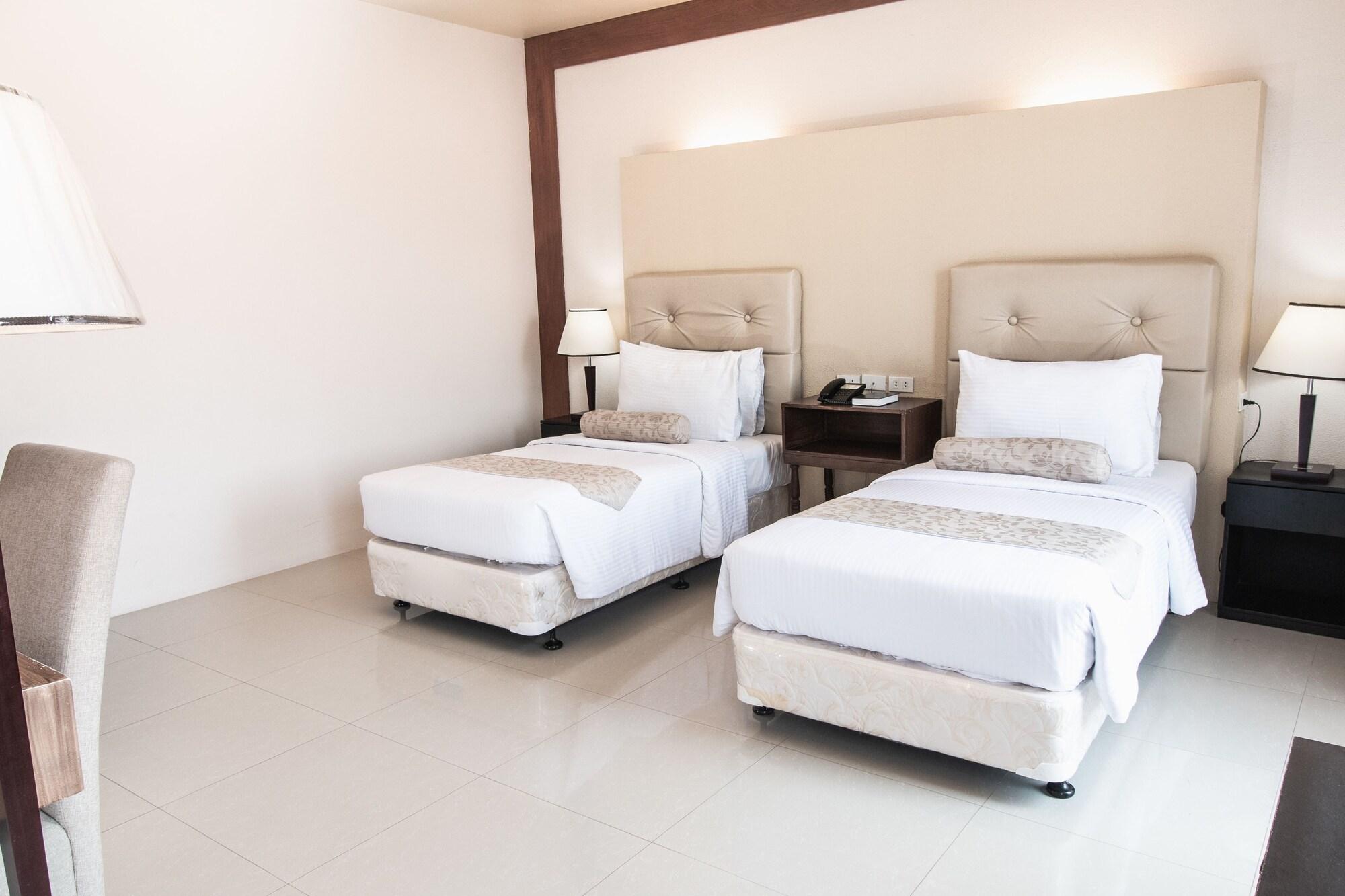 Sierra Hotel Dumaguete City Zewnętrze zdjęcie