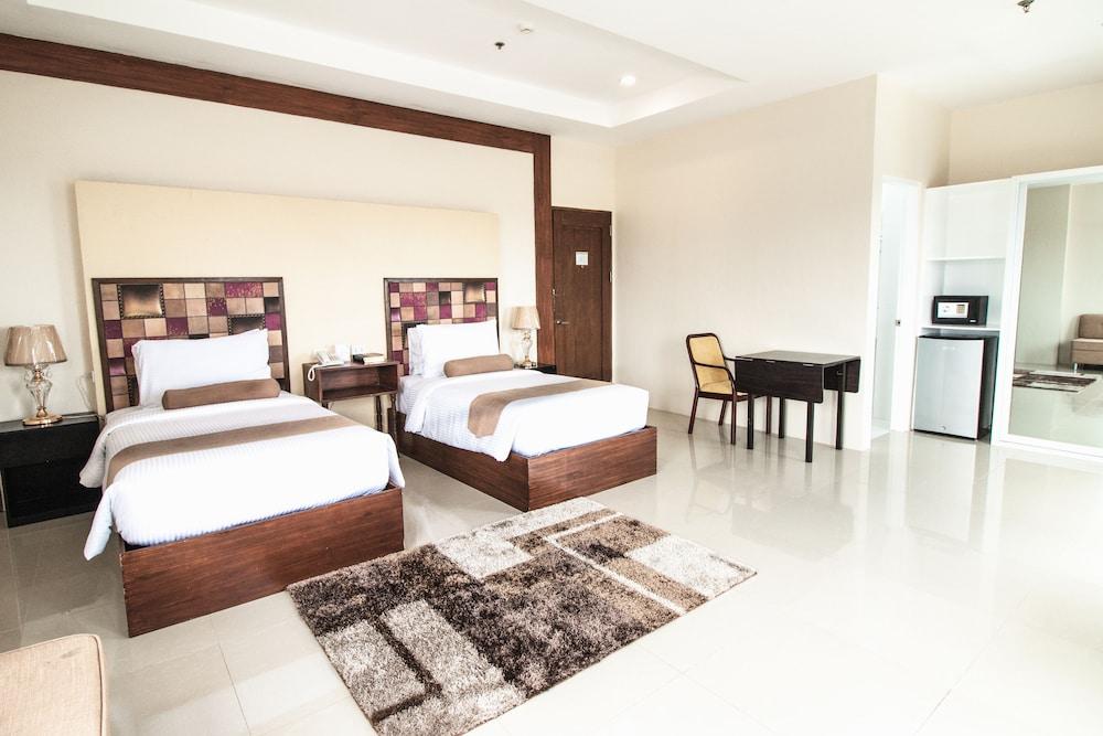 Sierra Hotel Dumaguete City Zewnętrze zdjęcie