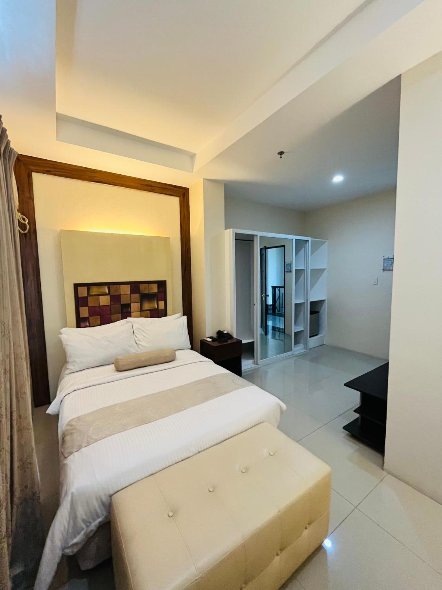 Sierra Hotel Dumaguete City Zewnętrze zdjęcie