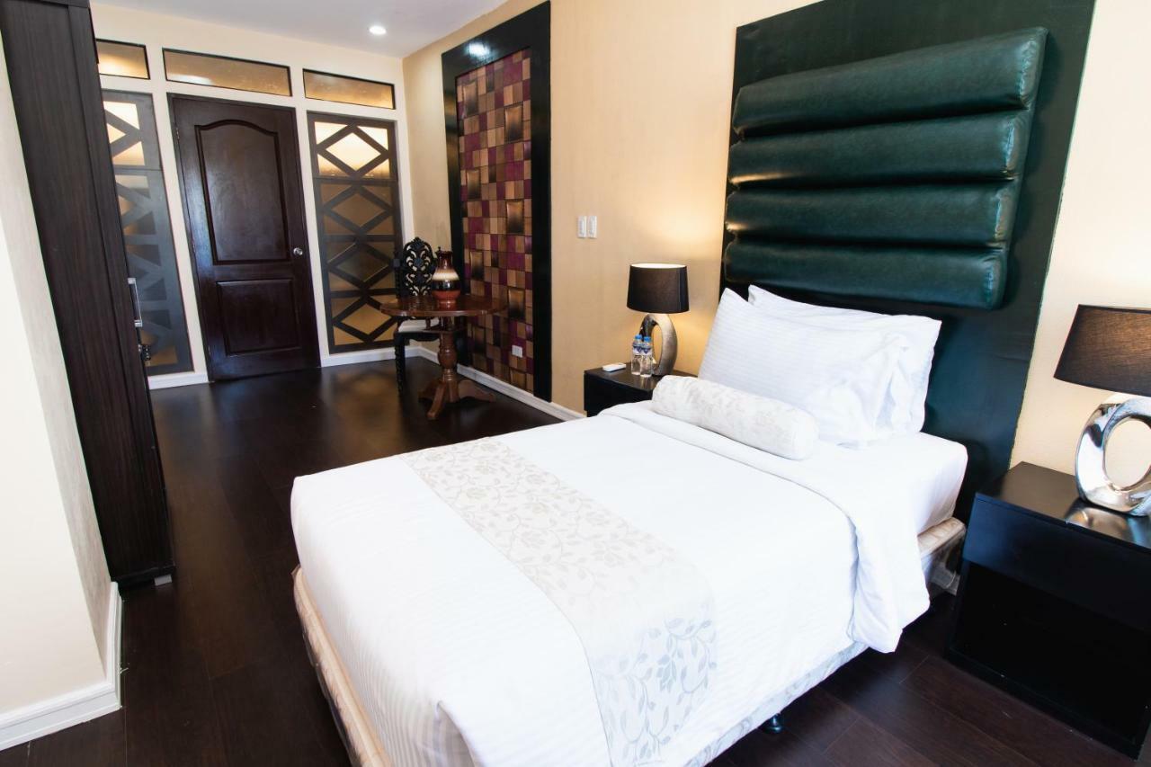 Sierra Hotel Dumaguete City Zewnętrze zdjęcie